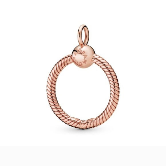 Pandora Jewelry - Pandora Moments Rose Gold Small O Pendant
